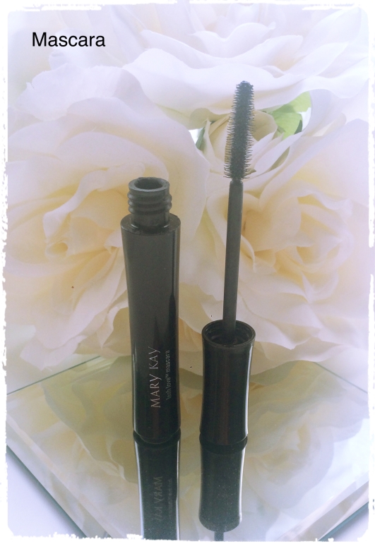 Perfect mascara for length & volume! I also love that it